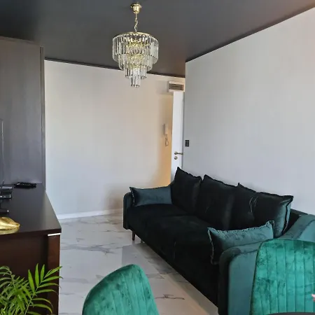 Podzamcze No 1 Apartment Walbrzych